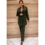 Eshanya Maheshwari Instagram – Pick your poison 🧪😉

Outfit designed by my talented mom @maheswariswati 💚

#classy #sassy #ootd #fashionista #styleblogger #esshanyamaheshwari #esshanya #fashionblogger Delhi, India