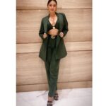 Eshanya Maheshwari Instagram - Pick your poison 🧪😉 Outfit designed by my talented mom @maheswariswati 💚 #classy #sassy #ootd #fashionista #styleblogger #esshanyamaheshwari #esshanya #fashionblogger Delhi, India