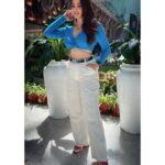 Eshanya Maheshwari Instagram – She is about that pepper, 
that blue cheese 💙

Thanks to my dearest @bhavikamaheshwari10 for such great pictures ❤️

#airportlook #ootd #travelfashion #esshanyamaheshwari #esshanya Delhi, India