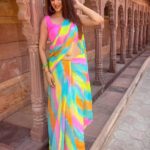 Eshanya Maheshwari Instagram - Kitni haseen zindagi hai yeh Hoton pe jaise kahani hai… 🦄✨💖 Wearing @aachho 💖 #esshanyamaheshwari #esshanya #saree #sareelove #colorful #fashion The Marugarh Resorts & SPA Jodhpur