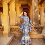 Eshanya Maheshwari Instagram – Soo much of who we are is where 
We have been…. 💛

#hometown #jaisalmer #goldencity #travel #travelblogger #wanderlust #esshanyamaheshwari #esshanya 

Outfit by @aachho 💙 Jaisalmer