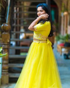 Gouri G Kishan Instagram - Ninnu Chusaka Out Now! Link in bio. Styled by @rishita.madas Makeup by @udayasaivarma Hair by @sriniwas_bridal_makeover Outfit by @fusiva_bykhushiagarwal Jewellery from @thetrinkaholic Photographed by @_anupphotography #styledbyrishita Hyderabad