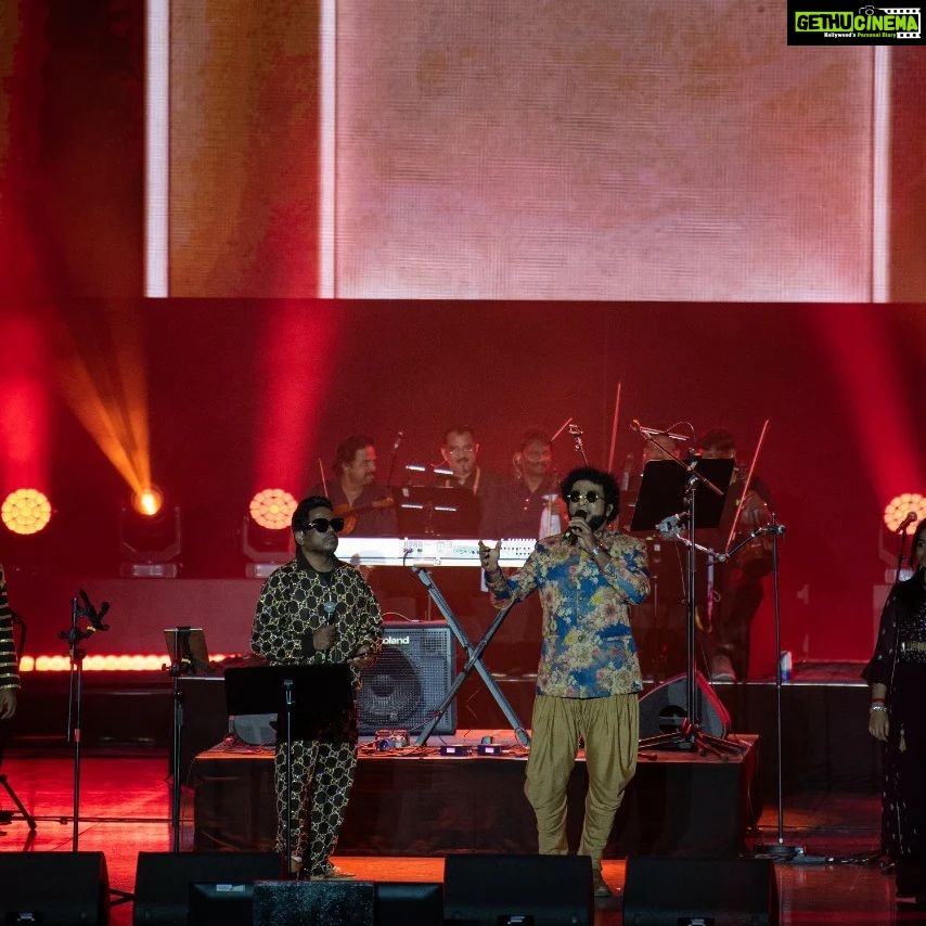 Haricharan Instagram - Some beautiful Captures from the @itsyuvan show at the @expo2020dubai Last Sunday. It was Unreal to perform with the Man himself after so many years. His Vibe is Infectious. The Crowd at the concert was just amazing. Shot by @stuwilliamsonphotography❤️ This was when we performed the Latest hit #meherzylaa from #Maanadu . #yuvan #haricharan #yuvanism #expodubai #Tamil #btos