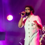 Haricharan Instagram – #thulithulimazhaiyai☔️ or #chiruchiru is Indeed a Pivotal Song amongst the many which I have recorded in Movies. 

And I did perform it at the @itsyuvan concert at @expo2020dubai Recently with the Amazing @thetanvishah with an amazing Band Lead by @aalaapraju . 

Tanvi was gracious enough to accept to do a Swirl with me 🤪🤪 and we had just 4 bars of music to do that. Quite a Dare. ☺️

All gratitude to U1 and #namuthukumar sir for giving me this beautiful tune. 

#yuvan #yuvanism #haricharan #btos #paiyya 

Pics Captured Beautifully by @stuwilliamsonphotography Jubilee Park Expo 2020