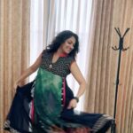 Hariprriya Instagram - Just flaunting the desi-ness ✨ #Traditonalvives #wednesdaymood