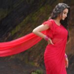 Harshika Poonacha Instagram - 💃HARSHIKA POONACHA💃in THAYTA movie..... Song shooting time..... In chikmangaluru 🎥director LAYAKOKILA 👍producer SHAHID Chikmagalur