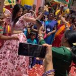 Harshika Poonacha Instagram - Sanjeevini Saras at #NationalCollegeGrounds Basavangudi ♥️♥️♥️ #thamte #music #dance #trending National College Basavanagudi