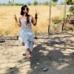 Harshika Poonacha Instagram - Life goes up and down ,but u remember to swing in your happy space 💕💕💕 #positivevibes #swing #happy Shirdi Sai Baba Maharashtra