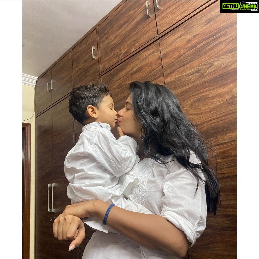 Hebah Patel Instagram - Happiest 3 to the light of all our lives! God bless you with everything that you desire! ❤️❤️❤️ Mumbai, Maharashtra