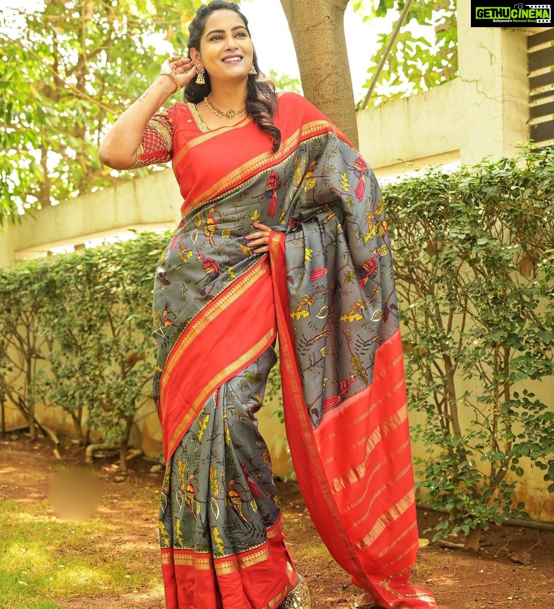 Himaja Instagram - May God bless you with his choicest blessings in the New Year. Happy Ugadi Friends 🤗 This Beautiful Saree By @macvastra #ugadi #ugadispecial #ugadifestival #festival #pattusaree #pattusareesonline