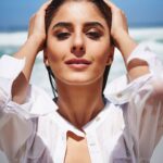 Isha Talwar Instagram – Temperature soaring at 33 degree Celsius ⚡️

#capetown #beaches #upclose

📸 @gavinkleinschmidt