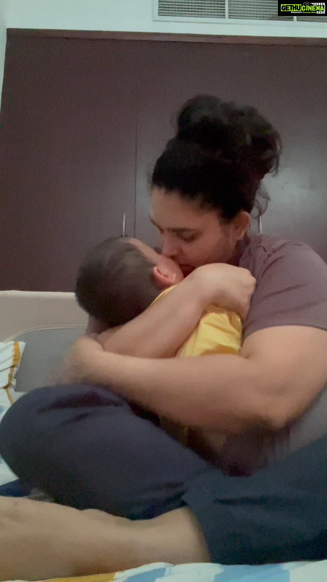 Ishaara Nair Instagram - Me every time my son falls asleep because itβs difficult to get a hold of him these days ππ€£β€οΈππ©βπ¦ #oneyearold #walkinglikeachamp #nothingbutlove #heartsofull #youcompleteme #myeverything #mywholeworld #melting #heartabouttoexplode #softball #bestthingever #babyhugs #mamasboy
