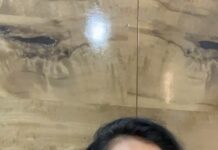 Ishika Singh Instagram - When u have lot of work and u don’t u know what to do … turn on camera and put on some makeup n do these crazy things … #instagood #reelsinstagram #reelitfeelit #reelkarofeelkaro #nowork #dowhatyoulove