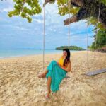 Janani Iyer Instagram – Me and the ocean: Love at first sight! 🥰 @beyondresortkrabi @pickyourtrail 

UnwrapTheWorld #LetsPYT #Pickyourtrail #Thailand #beyondresortkhaolak #beyondresorts #katagroupresorts #khaolak #phuketthailand #beachresorts #Amazingthailand #Explorethailand #travelthailand #reviewthailand 
Outfit- @tamarachennai Beyond Resort Krabi
