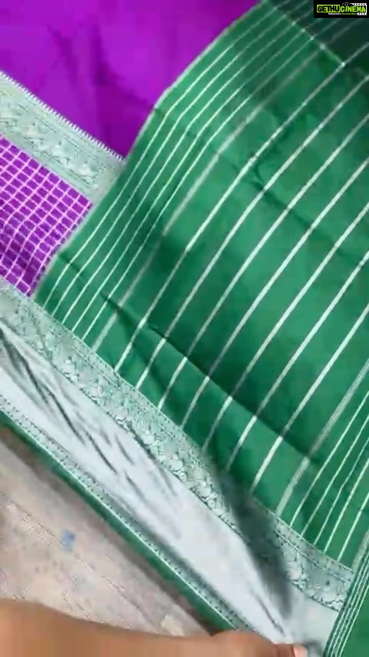 Joy Crizildaa Instagram - To place an order Kindly DM ! ❤️ Disclaimer : color may appear slightly different due to photography No exchange or return Unpacking video must for any sort of damage complaints Threads here and there, missing threads,colour smudges are not considered as damage as they are the result in hand woven sarees. #joycrizildaa #joycrizildaasarees #handloom #onlineshopping #traditionalsaree #sareelove #sareefashion #chennaisaree #indianwear #sari #fancysarees #iwearhandloom #sareelovers #sareecollections #sareeindia