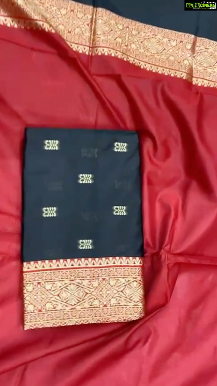 Joy Crizildaa Instagram - To place an order Kindly DM ! ❤️ Disclaimer : color may appear slightly different due to photography No exchange or return Unpacking video must for any sort of damage complaints Threads here and there, missing threads,colour smudges are not considered as damage as they are the result in hand woven sarees. #joycrizildaa #joycrizildaasarees #handloom #onlineshopping #traditionalsaree #sareelove #sareefashion #chennaisaree #indianwear #sari #fancysarees #iwearhandloom #sareelovers #sareecollections #sareeindia