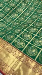 Joy Crizildaa Instagram - Drape yourself in the audacity of the exclusive kanchipuram silk saree 💚❤️ To place an order Kindly DM ! ❤️ Disclaimer : color may appear slightly different due to photography No exchange or return Unpacking video must for any sort of damage complaints Threads here and there, missing threads,colour smudges are not considered as damage as they are the result in hand woven sarees. #joycrizildaa #joycrizildaasarees #handloom #onlineshopping #traditionalsaree #sareelove #sareefashion #chennaisaree #indianwear #sari #fancysarees #iwearhandloom #sareelovers #sareecollections #sareeindia