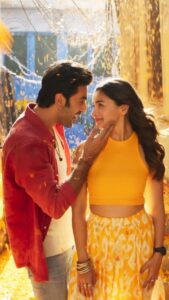 Karan Johar Instagram - Love is light and I know the amount of light you have brought into each other’s and our lives with your love. To new beginnings and more❤️❤️❤️

#RanbirKapoor @aliaabhatt #brahmastra