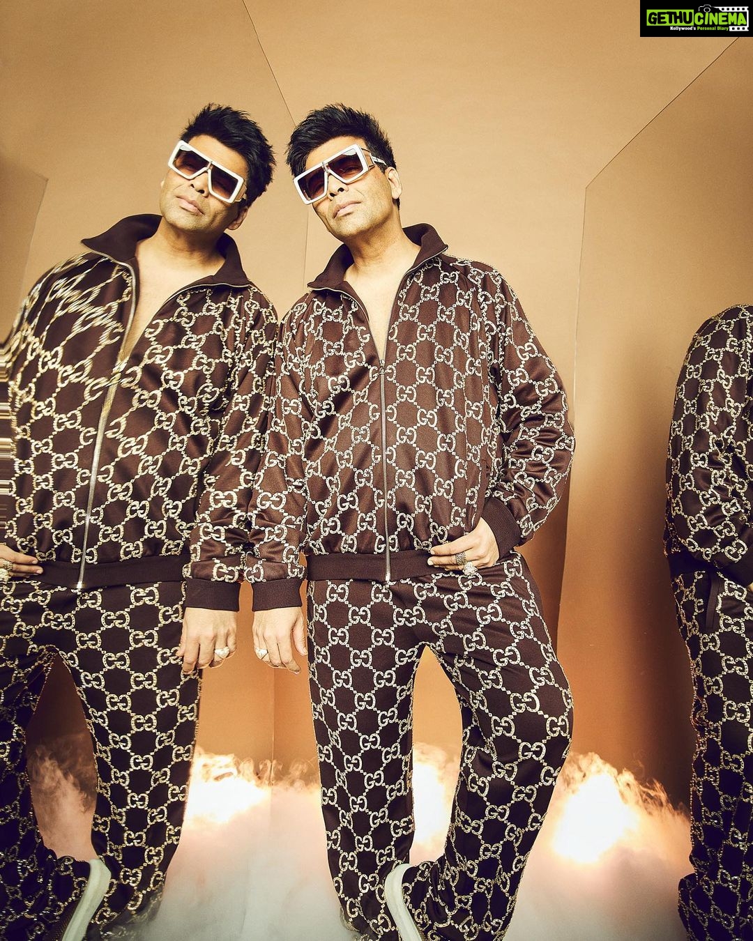 Karan Johar Instagram - Haa main hoon Gucci ki Dukaan ,worn exclusively for Hunarbaaz desh ki Shaan … ban gaya main Ranveer singh ka wannabe …Bach ke Rehna Badshah ab copy karoonga aapka bhi…. Styled by @ekalakhani hair @rajeev_gogoi make up @paresh_kalgutkar 📸 @sheldon.santos managed by @len5bm in @gucci