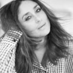 Kareena Kapoor Instagram - Stare into your soul kinda day 🤍 📸: @avigowariker ⭐️