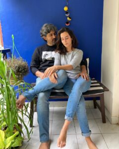 Karthik Kumar Instagram - First things first : please go watch Anantham on @zee5tamil with this girl playing Seetha directed by @directorpriya.v : you will thank me later. 
Next is, I miss our quiet moments of idleness now, as things are getting busy and stressing over things is becoming normal again. I wish us more idle and quiet, amidst the noise ❤️
