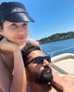 Katrina Kaif Instagram - 🛥🌊🏝💕
