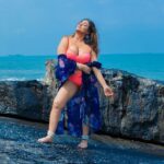Kiran Rathod Instagram – Taking the time to soak up the Sunshine of my life .
.
.
.

.
.

#beachvibes#beachlife#shootlife#beachphotography#bikinilife