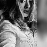 Kiran Rathod Instagram - In the beginning it was all black and white. ... . . . . . . #Wednesday#wednesdayvibes#blacknwhite#lifeisbeautiful#🥰