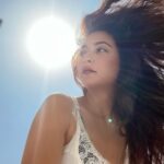 Kriti Kharbanda Instagram - Making the most of a sunny day! . . . Which one do u like?! 1,2 or 3?! . . . #saysay #summervibes #bts