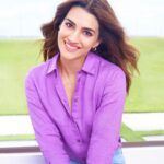 Kriti Sanon Instagram – In love with the summer collection from @uniqloin!
My favourite? This perfectly breathable Linen Shirt and everyday wear BraTop, a top with an inbuilt bra! 
#UniqloIndia #LifeWear