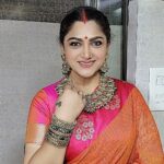 Kushboo Instagram - Dream in colors, for hues are vibrant. Paint each day with a smile. 😊😊❤️