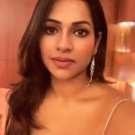 Leesha Instagram - Saturday vibes 🤩 happy week end lovlies 💋 😎But u know I will stay 😎💕 #reels #love #happiness #newme #lovetobeloved