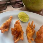 Ma Ka Pa Anand Instagram – Chicken hands @blessingtourschennai