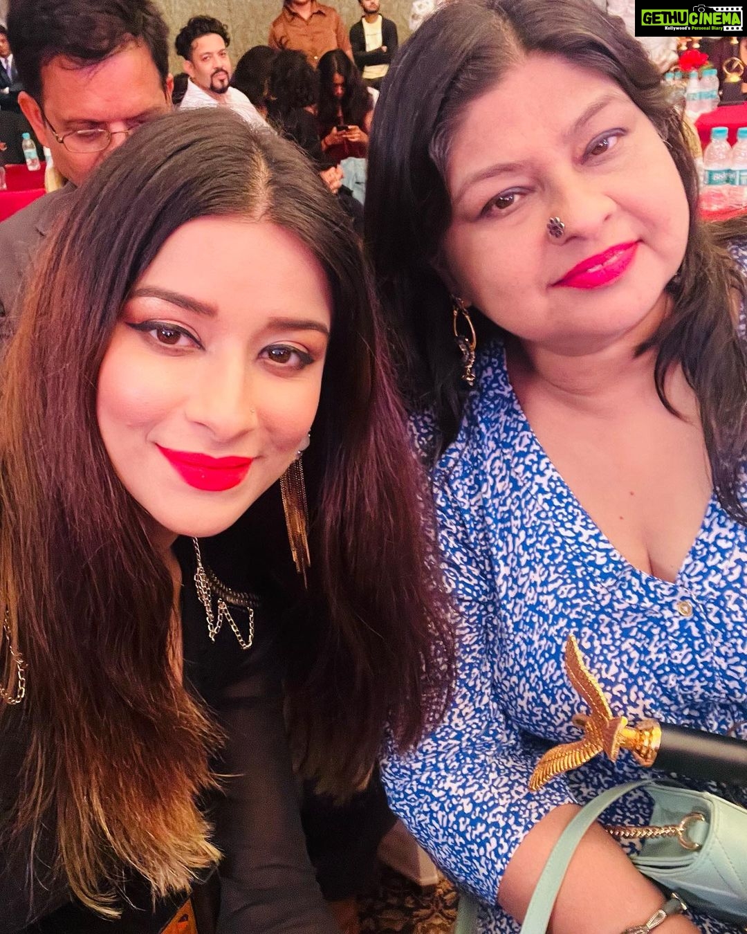 Madhuurima Instagram - Thank you International Human Rights council . Dr Babasaheb Ambedkar Nobel Awards For this honour. 🤗. Congratulations @niveditabasu For the contribution to the society