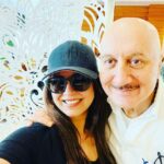 Mahima Chaudhry Instagram - ….Then a HERO Comes along 🎶 🎼 I’m blessed ..And off to a great start this new year with the star of the century @anupampkher love you. Congratulations on Kashmir files & redefining the 200cr club happy gudi padwa every1@happy_gudi_padwa_status_2022