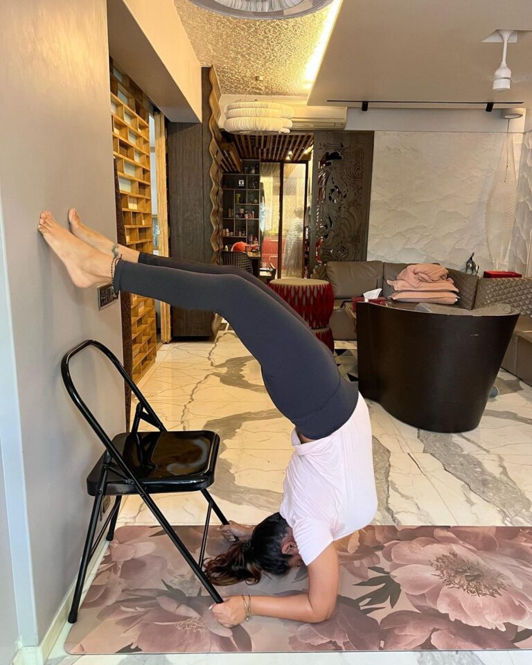 Malavika Instagram - I have realised that the art of practising yoga has helped me to control my mind and body . It brings together physical and mental discipline to achieve a peaceful body and mind; it has helped me to manage stress and anxiety and keeps me relaxed. It has also helped me in increasing flexibility, muscle strength and body tone. It has improved my respiration, energy and vitality. Practising yoga might seem like just stretching, but it can do much more for your body from the way you feel, look and move🧘‍♀️ Thank you for being a part of my beautiful journey! @sheetaltewariyoga #yoga #yogainspiration #yogaeveryday