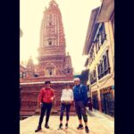 Manisha Koirala Instagram - One of the best mornings of my life cycling to my favourite #patandurbarsquare and tiny lanes of #kathmandu !! Gorgeous temples we got chance to pray 🙏🏻 #heritagesitesofnepal #patan @saroshpradhan @choendenla @siddhartha.koirala