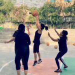 Manisha Koirala Instagram - Our #saturdaymorning playing #basketball after looooong time..#friends #sports @drrashmey @jyoti20091 @priya.singh.thapa @choendenla