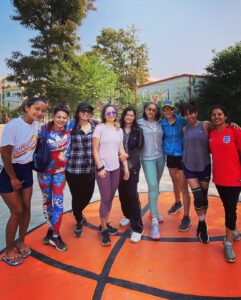 Manisha Koirala Instagram - Saturday morning..#basketball #morningmotivation #healthylifestyle