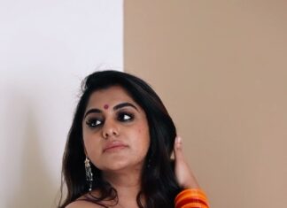 Meera Nandan Instagram - വിഷു ✨ . 🎥 @shinihas . #vishu #vishu2022 #instareels #reelsinstagram #happyvishu #allsmiles #love #instagood