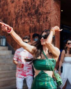 Mouni Roy Instagram - Forever mood 🕺 Have a hap hap happy Sunday guys x