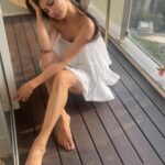 Mouni Roy Instagram - She loved life & life loved her right back.. ☺️ #truestory #ofSonnetsAndSunsets