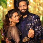 Nakshathra Nagesh Instagram - WE DID IT! 🥳 Raghav and I couldn’t have our Sangeeth the way we wanted to before our wedding, but I am so glad we didn’t give up and hosted another amazing night 4 months later with the closest of our friends and family. ❤️ #lifetimeofcelebration #postweddingparty Unfiltered and unedited gold 📸 @haran_official_ My outfit @studio149 HMU @mani_stylist_ @chella_hair_makeup @profile_makeover Decor @eventjunctionofficialpage2.0 Biryani @nishamcaterers #morepicturescomingsoon