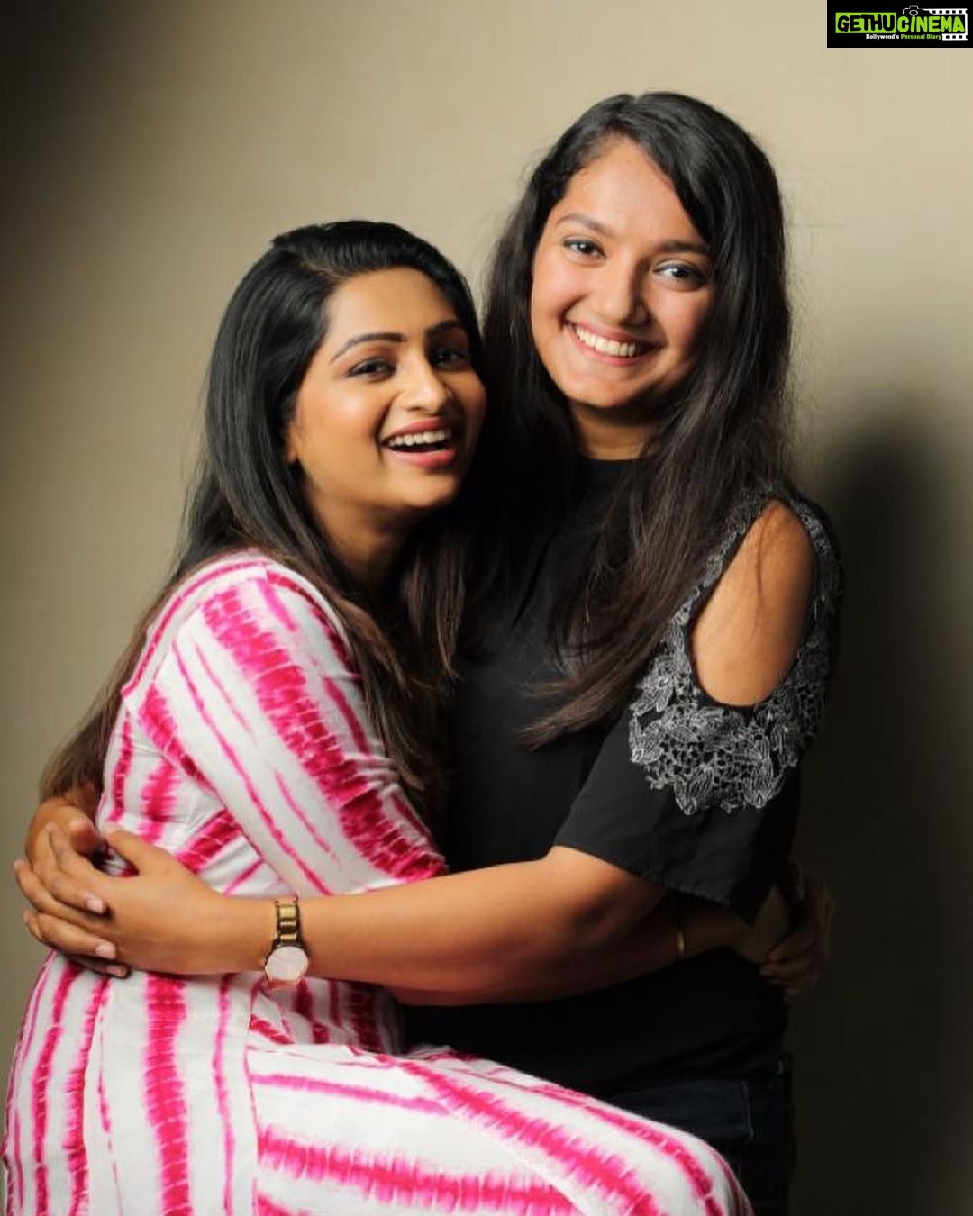 Nakshathra Nagesh Instagram - If there is a Megu in your life, you’re EXTREMELY LUCKY!! 🌸❤️ just thinking about all that we’ve been through is going to take me a couple of days Megz, thank you for being my rock! I love you and I miss you sooooo much. Hope you’re having an amaaaazing birthday and I LOVE YOUUUUUU 😘😘😘🥳🥳🥳 #happymeghaday #bestfriend can’t wait to give you the biggest hugs again, super soon. 🤗🤗🤗🤗