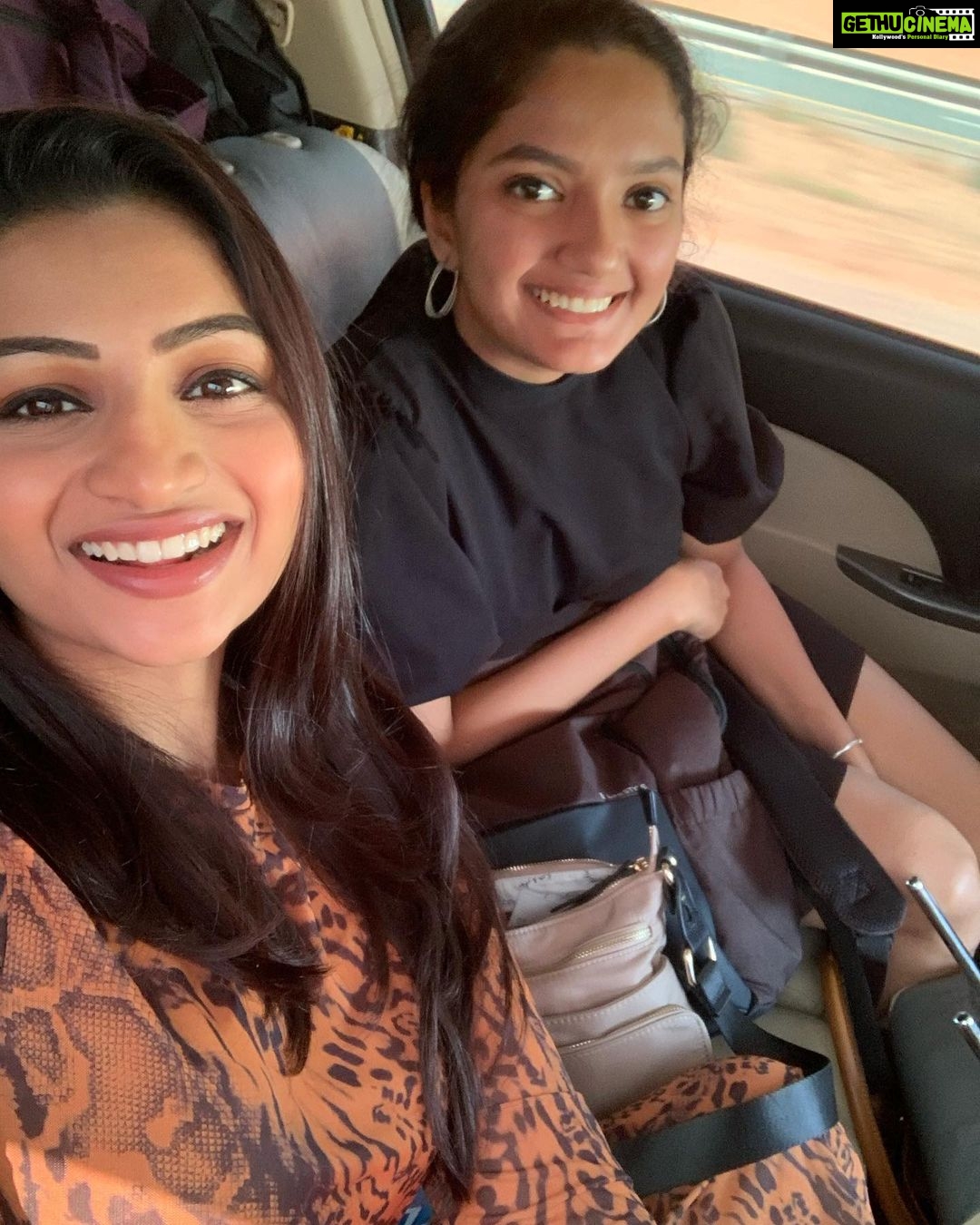 Nakshathra Nagesh Instagram - If there is a Megu in your life, you’re EXTREMELY LUCKY!! 🌸❤️ just thinking about all that we’ve been through is going to take me a couple of days Megz, thank you for being my rock! I love you and I miss you sooooo much. Hope you’re having an amaaaazing birthday and I LOVE YOUUUUUU 😘😘😘🥳🥳🥳 #happymeghaday #bestfriend can’t wait to give you the biggest hugs again, super soon. 🤗🤗🤗🤗