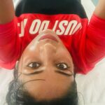 Navya Nair Instagram – Sweat it out … 🔥🔥🔥

#selflove #happiness #peace #fridayvibes #workout #absday