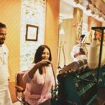 Neetu Chandra Instagram - On the modern #charkha at the first #Khadimall of #india in #parna #bihar ❤️ #khadi Patna, India