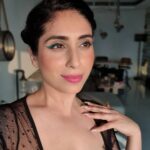 Neha Bhasin Instagram -