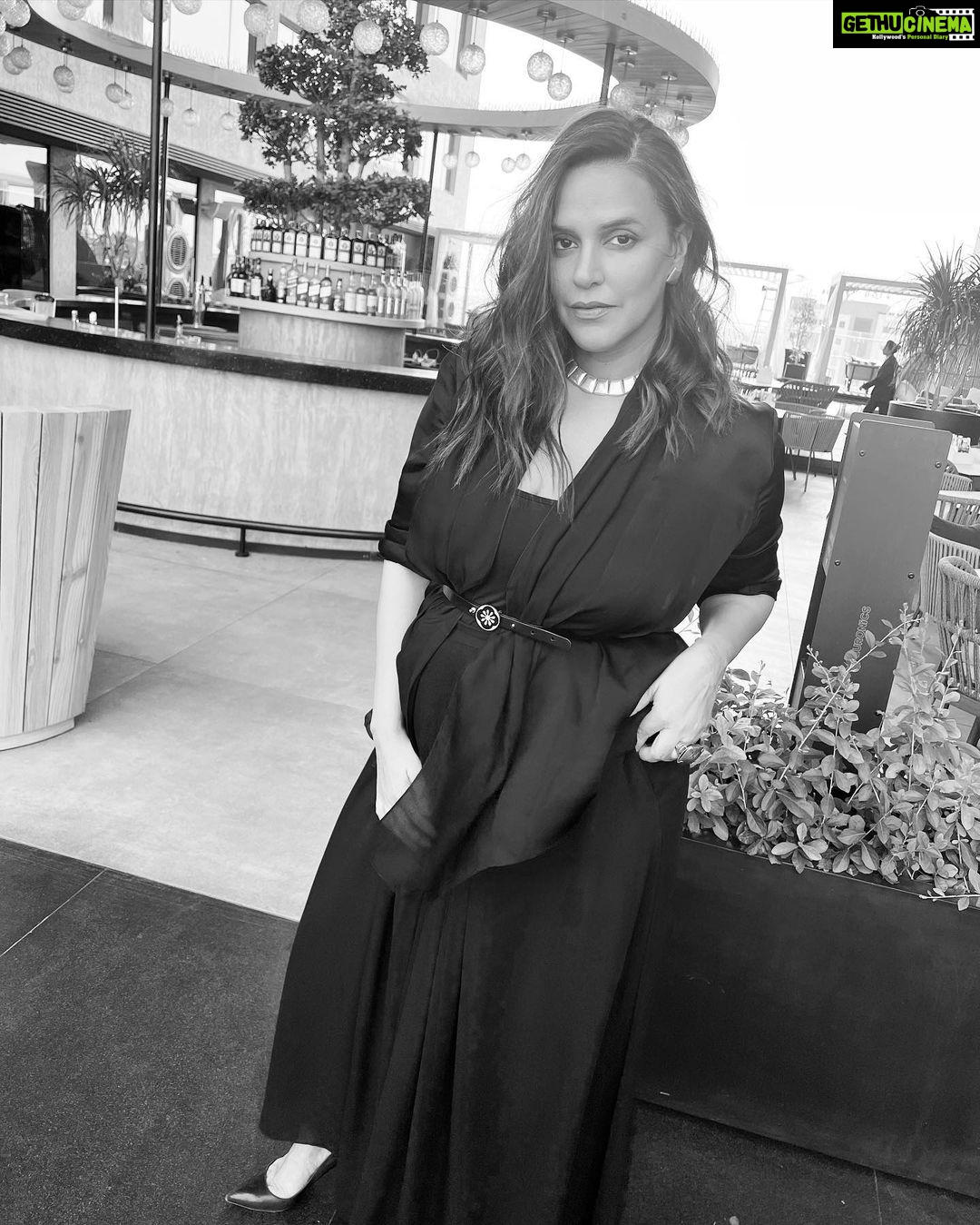 Neha Dhupia Instagram - 🖤 #ootd … in @ampmfashions 🖤 n @shylebyastha styled by @ayeshakhanna20 🖤#indore