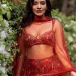 Neha Sharma Instagram – ❤️❤️सादगी में भी क़यामत की अदा होती है …
.
. 📷 @dieppj 
outfit @drishtizahabia 
Hair @tejisinghofficial